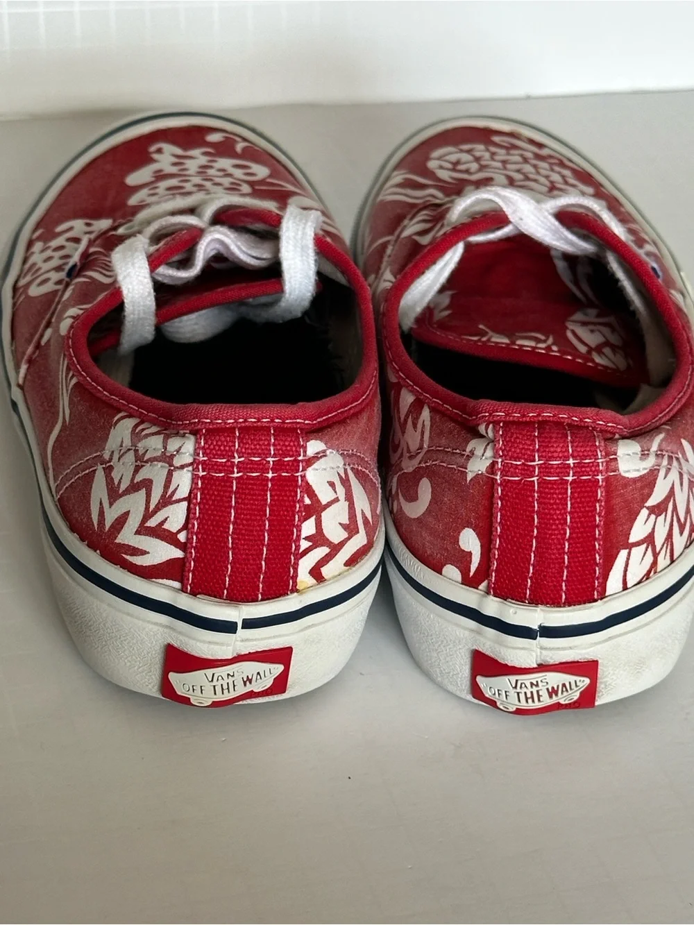 Vans Authentic Pro Hawaiian Floral Red Canvas Skate Shoes Men 6.5 Women 8